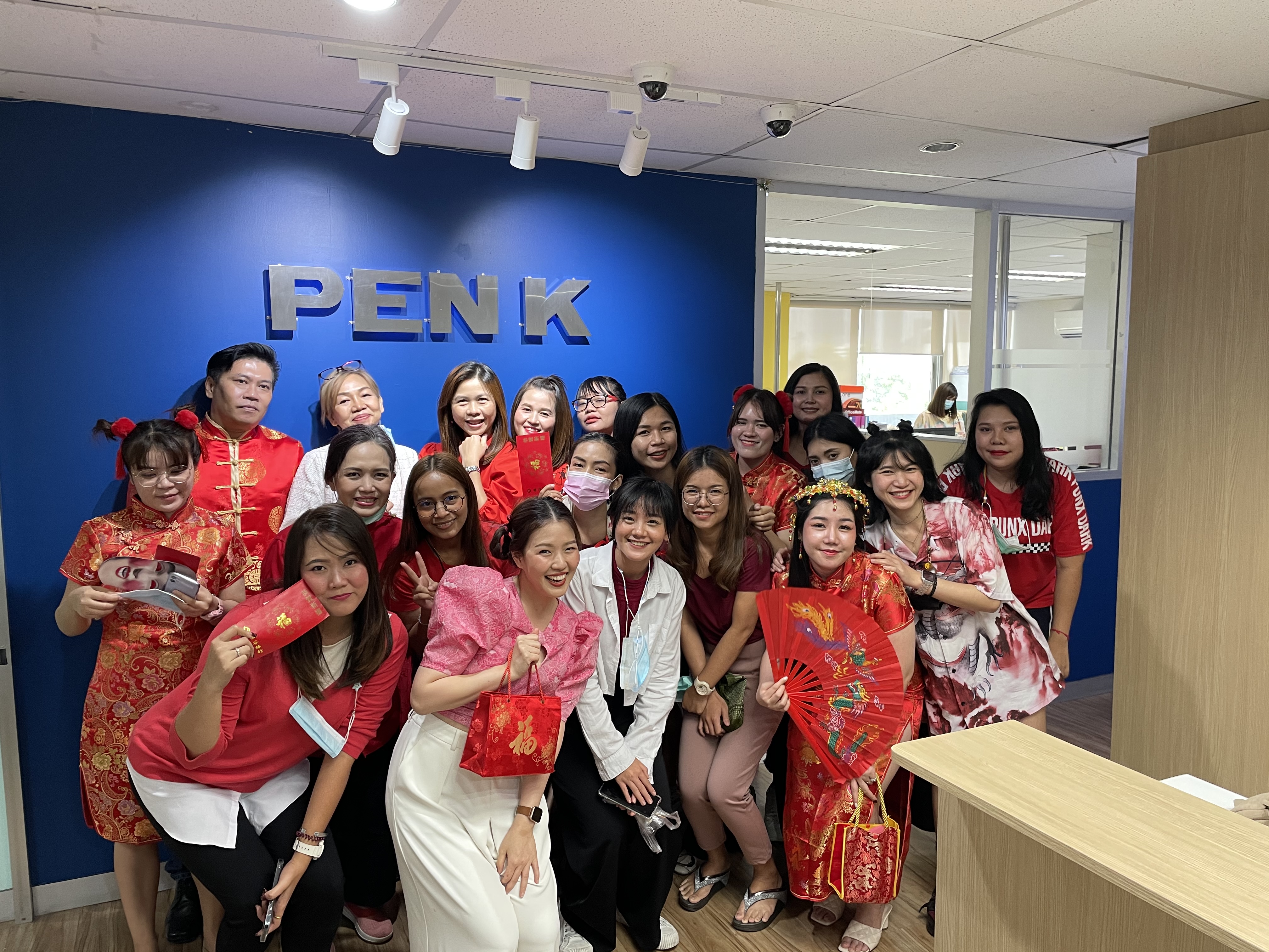 ทีมงาน PEN K